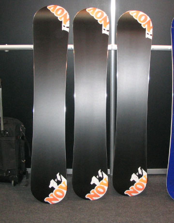 �m�[�x���o�[�@�q